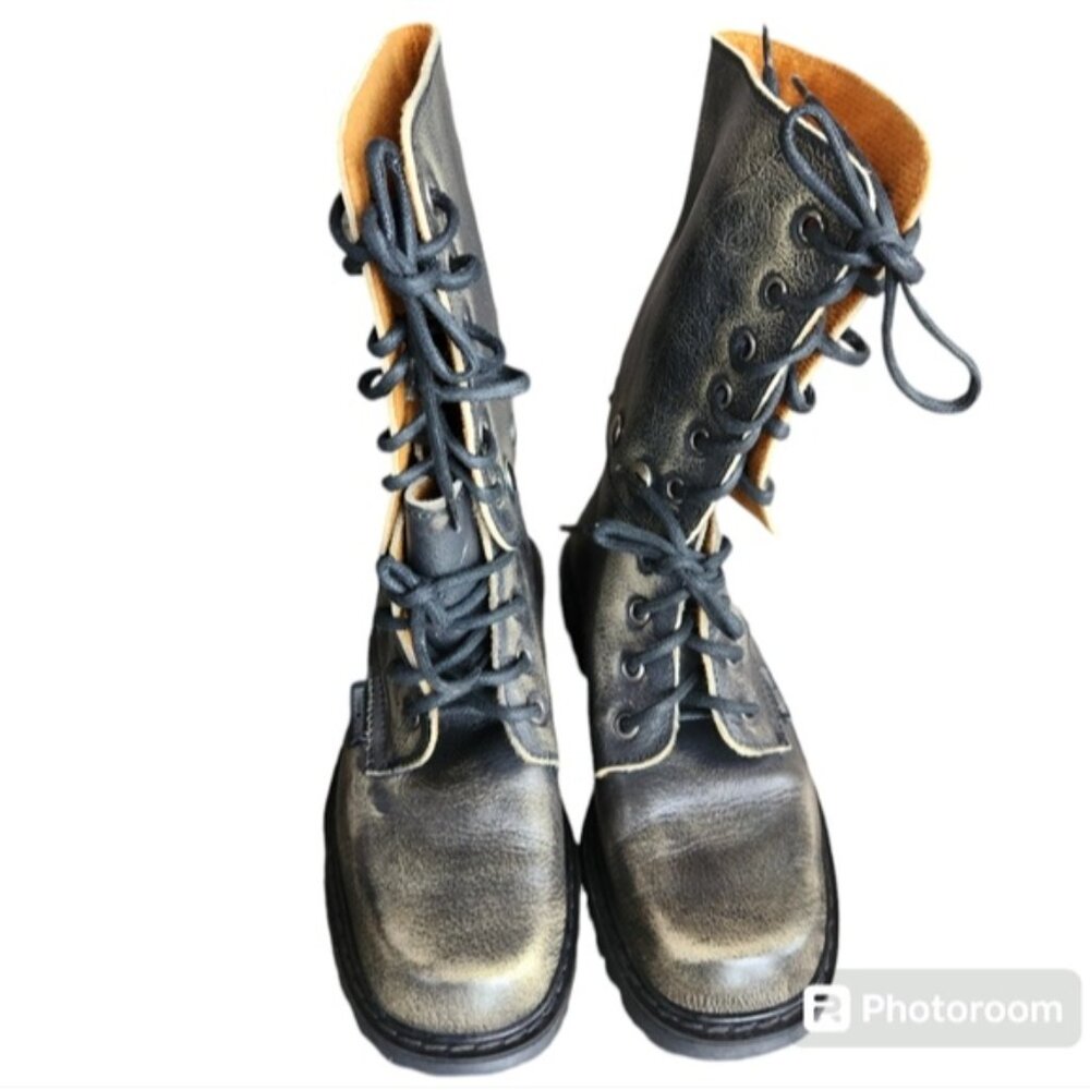 Moschino lace-up leather boots size 35 EU - Picture 2 of 10